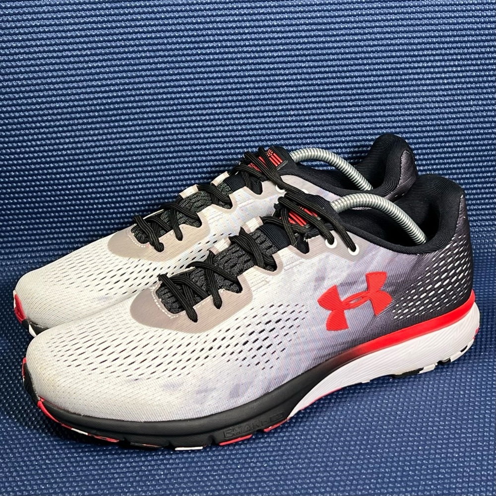 Under Armour Men’s UA Charged ‘Patriot’ Running Shoes Sz 10.5